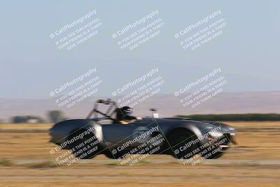 media/May-21-2022-VARA (Sat) [[2ae38a3649]]/group 4/Flag race club corner/